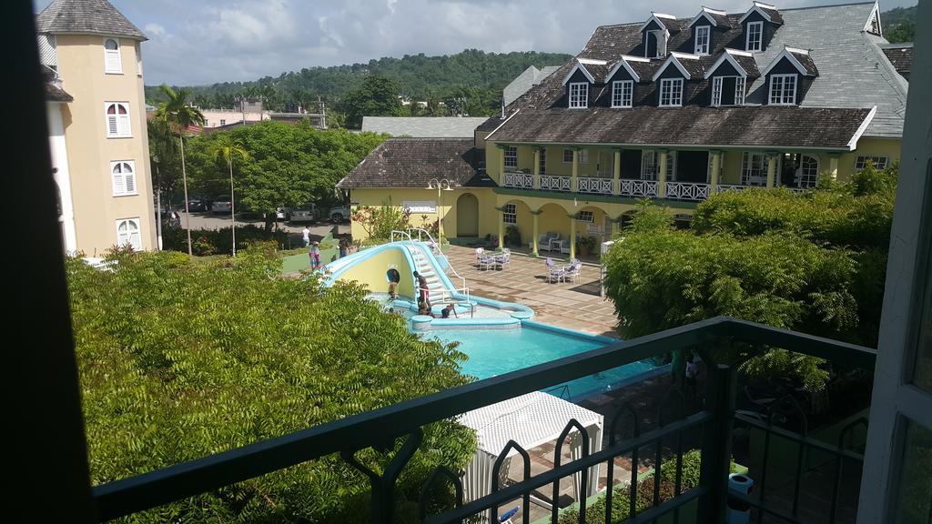 Studio 27 Ocho Rios Buitenkant foto